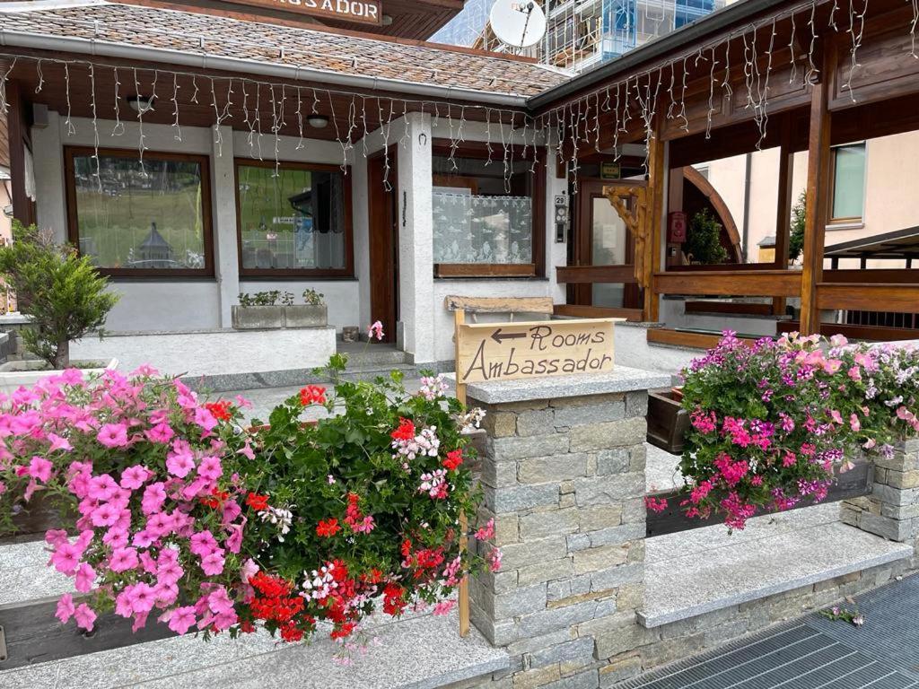 Ambassador Rooms In Bormio, Solo Camera Senza Colazione Экстерьер фото
