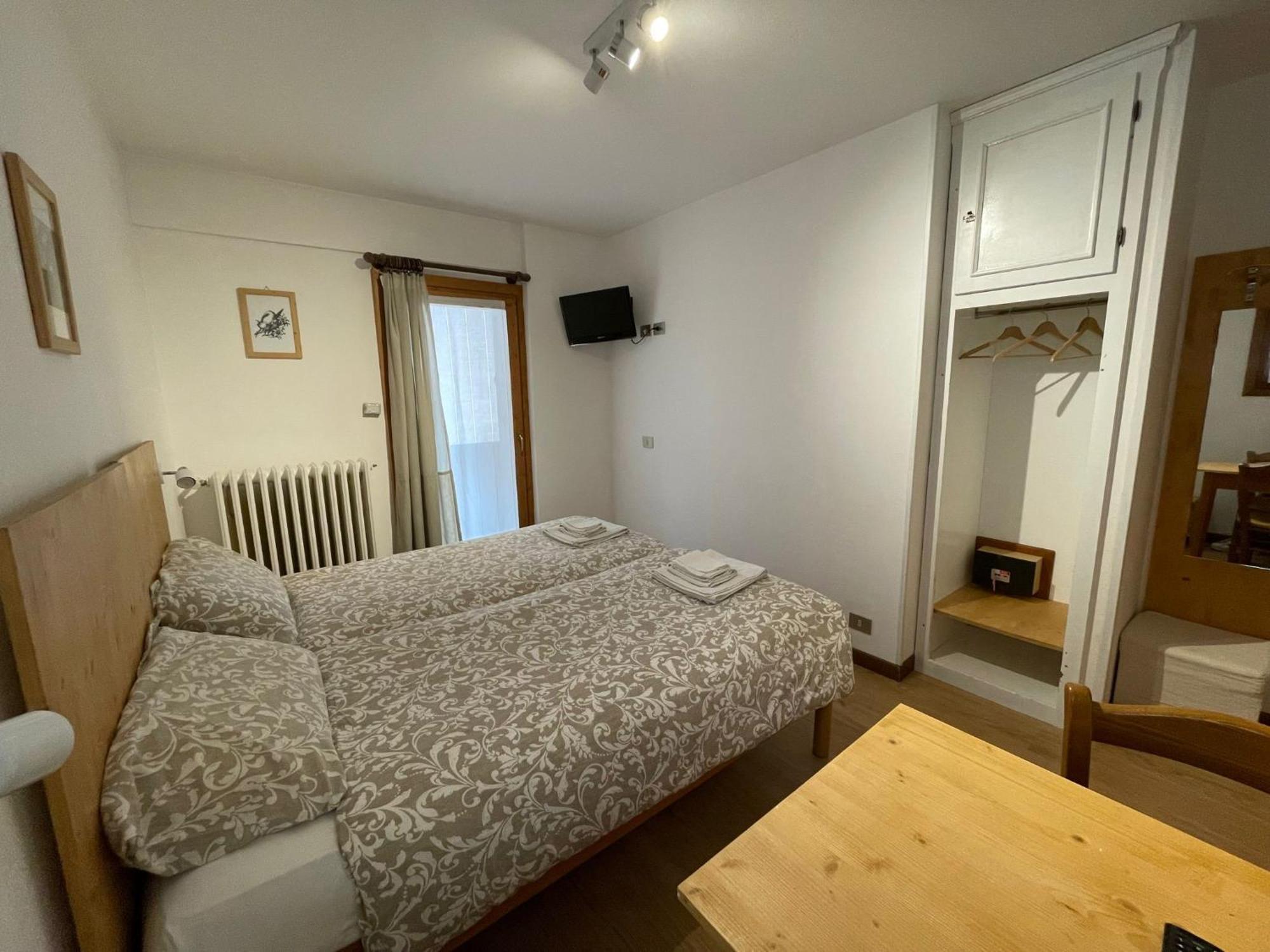 Ambassador Rooms In Bormio, Solo Camera Senza Colazione Экстерьер фото